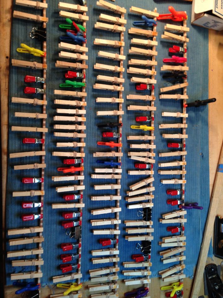 Rope binding is made by slicing the laminate I made and gluing the strips to a piece of b/w fiber strip